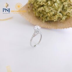 NHẪN NỮ VÀNG TRẮNG 10K PNJ ĐÍNH ĐÁ CZ