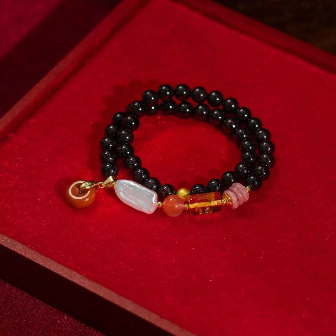 CÁCH CHỌN TRANG SỨC THEO PHONG THỦY NGŨ HÀNH & CUNG MỆNH CHO BẠN