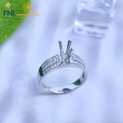 VÕ NHẪN KIM CƯƠNG THIÊN NHIÊN- Ổ HỘT 3.9-4.5mm