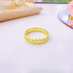 b5a0f8a9daea6cb435fb21