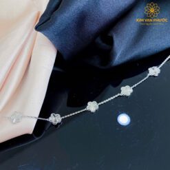 10704846336800616585