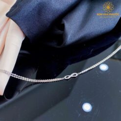 10704846336800616587