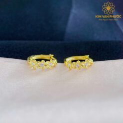 23567535749909011632