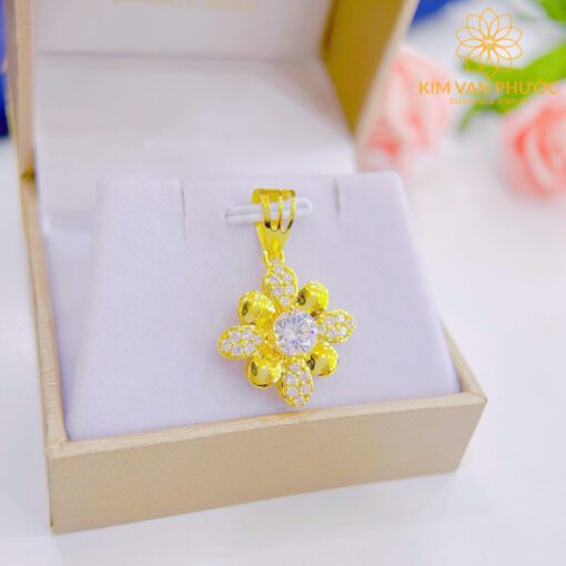 ebe53e0f3702bb5ce2137