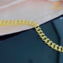 28260816646629923016