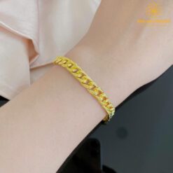 28260816646629923023