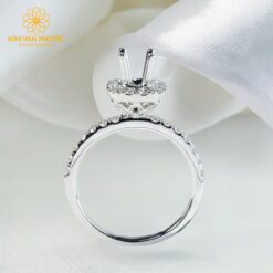 z7306551188219_0d5ab85d2098b2771adf2fbac315e246