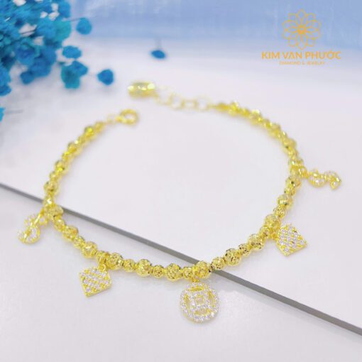 z7327025578630_5f037aba469ee9824e75e5ac4e96b658