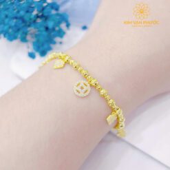 z7327025608705_391b457d4536e21aabdd37f09e599a27