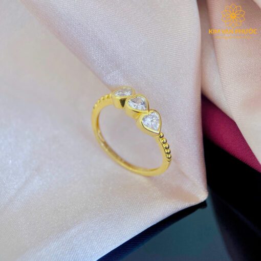 z7370667749516_3922988605daf8f64eeceeef2f73b457