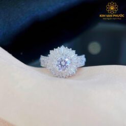 36547640475966836385