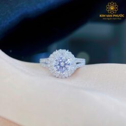 36547640475966836388