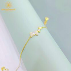 451935467981693374819