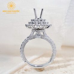 9d94ba66a6bd29e370ac12