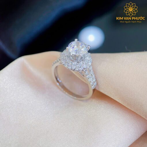 e67aa15925baaae4f3ab13