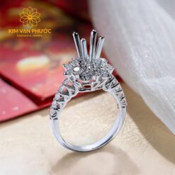 z7452909824775_f7aa4a5e6f8be43499bde6ee0f8d44b3