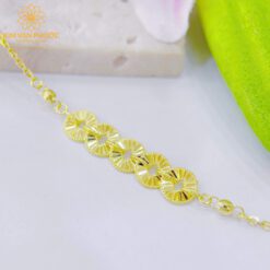 z7481584963022_879fc55ebdc6348f22ca55ce63aaedfe