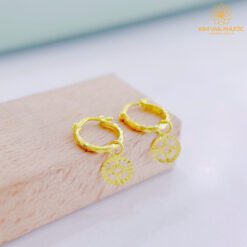 326064284399834660437