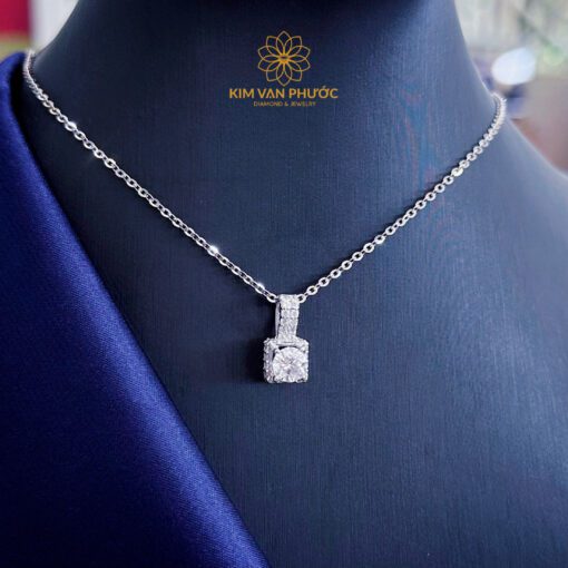 z7498340815004_6fe3353be5efda606341c4939ca74541