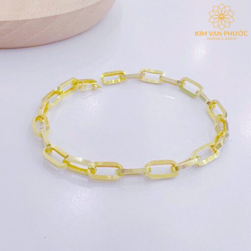 z7502003323930_93104eb0d45cb85f2e65fc7c0984c427