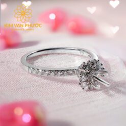 43116560982669188398