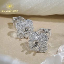 BÔNG TAI KIM CƯƠNG TỰ NHIÊN