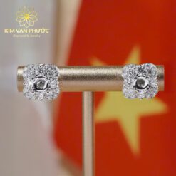 35025611592964968896