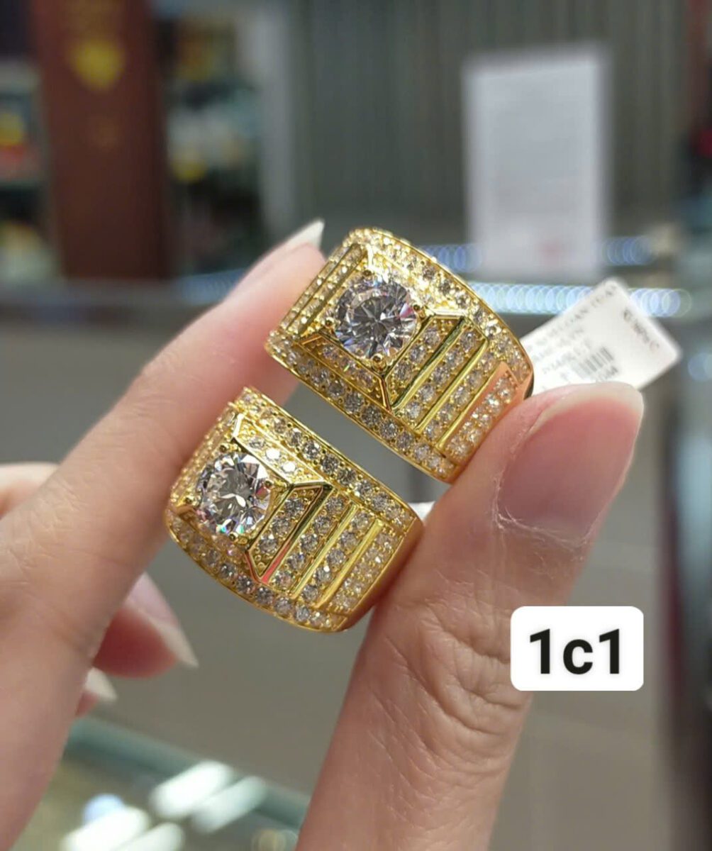 Nhẫn nam vàng bảng lớn