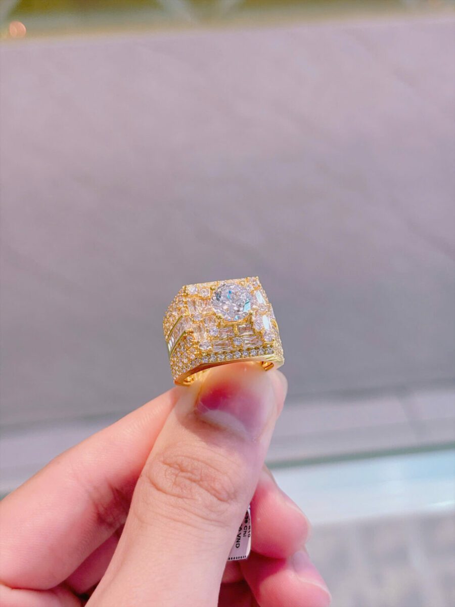 Nhẫn nam vàng đính đá